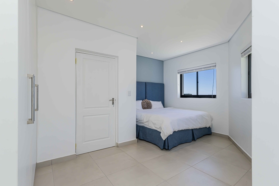 To Let 3 Bedroom Property for Rent in Camps Bay Western Cape